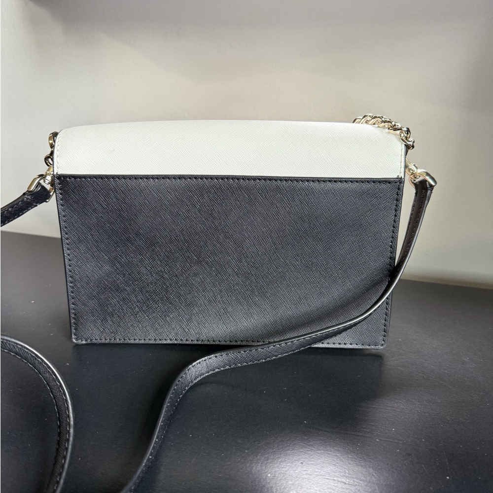 KATE SPADE Two-Tone White and Black Chain Strap Crossbody - Picture 5 of 5